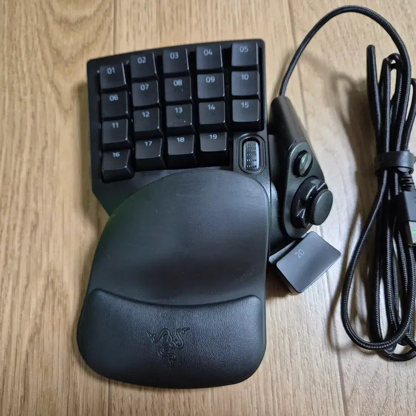 [SOLD OUT] Razer Tartarus Pro/레이저 타르타로스 Pro 한손키보드