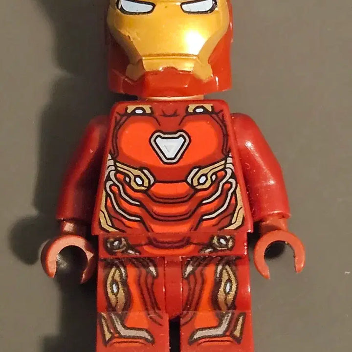 [BUNJANG] LEGO Super Heroes Iron Man Mark 50 Minifigure sh0828 / 정품 레고 슈퍼 히어로즈 아이언맨 마크 50 sh0828