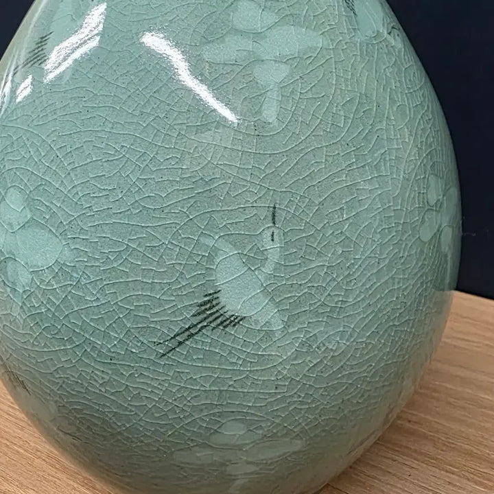[BUNJANG] Jo Kyung Celadon Inlaid Crane and Cloud Vase / 대한민국 도예 명장 조경 작- 고려청자 상감 운학문 주병