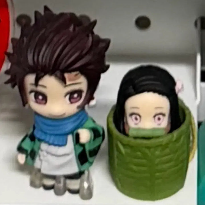 [BUNJANG] Furyu Demon Slayer Giyu Hold Figure (Rare) / Furyu 후류 홀드피규어 기유 (레어제품)