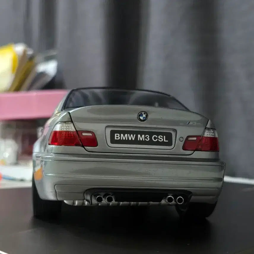[BUNJANG] Kyosho 1:18 BMW E46 M3 CSL Dealer Version Model Car / 1:18 교쇼 e46m3 cls 딜러버전