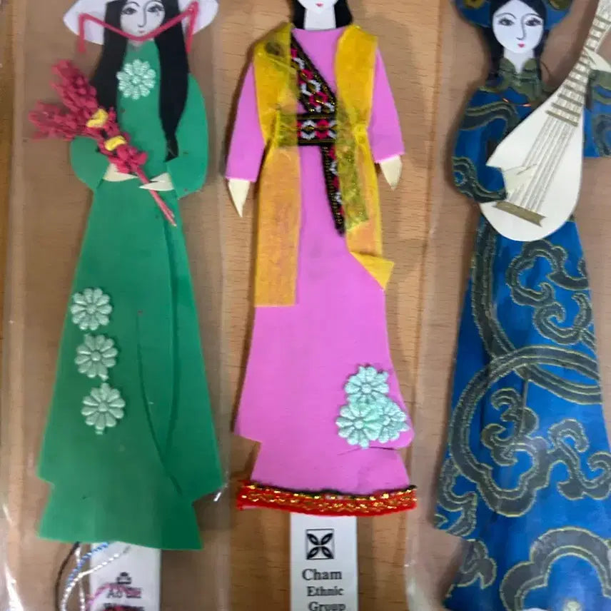 [BUNJANG] Vietnamese Traditional Ao Dai Doll 7-Piece Set / 베트남 전통 인형 아오자이 7종 세트