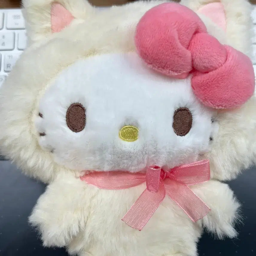 [BUNJANG] Sanrio Nakajima Fuwakuta Pastel Nyanko Kitty Plush / 산리오 나카지마 후와쿠타 파스텔 냥코 키티 누이