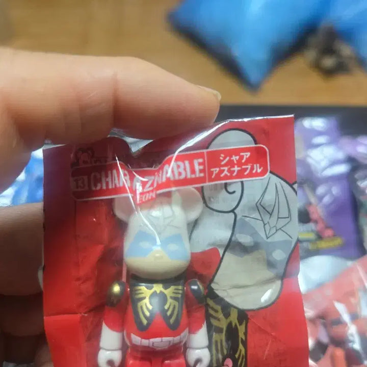 [BUNJANG] Bearbrick Gundam 16 Types Set (Amuro Ray, Char&