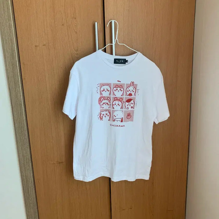 [BUNJANG] Cheekawaoo Japan Authentic T-Shirt White Red Print / 일본 정품 먼작귀 치이카와 티셔츠 치이카와랜드