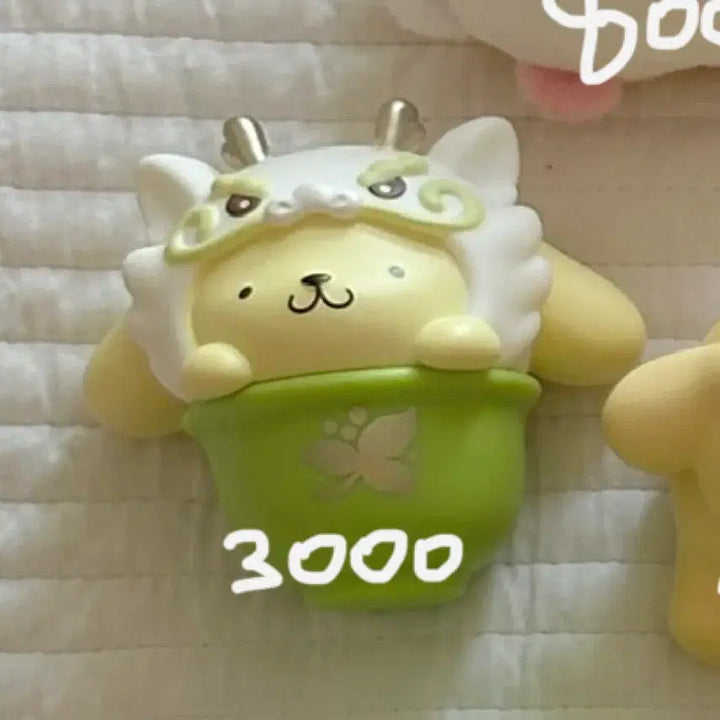 [BUNJANG] Sanrio Pompompurin Year of the Dragon Random Figure / 산리오 폼폼푸린 용용피규어 랜덤 피규어 용띠