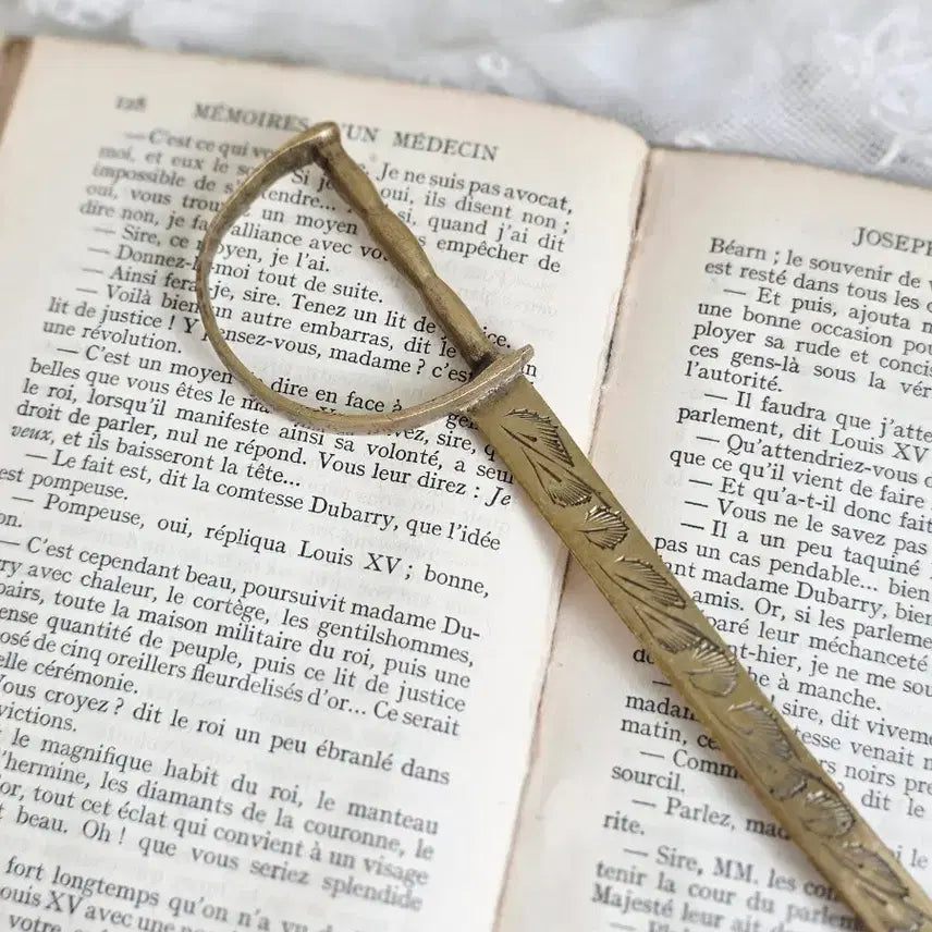 [BUNJANG] French Vintage Bronze Letter Opener Collectible / 프랑스 빈티지 브론즈 레터오프너 컬렉터블