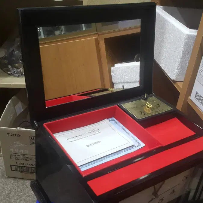 [BUNJANG] 1980s Japanese MYMT Music Box Clock / 일본 MYMT 오르골 시계