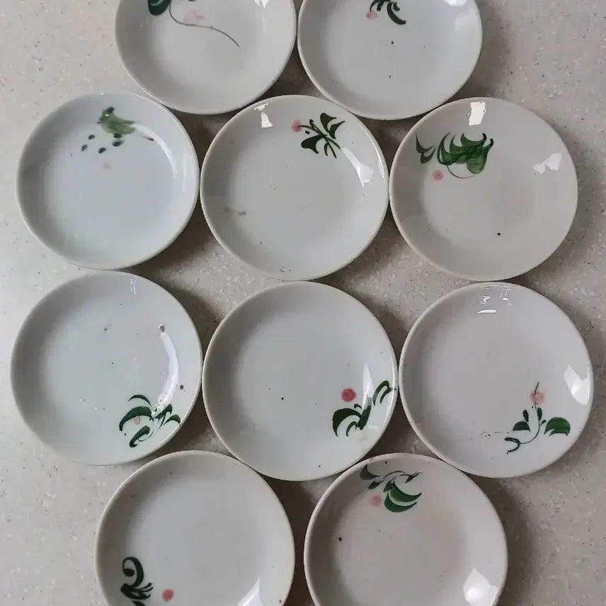 [BUNJANG] Vintage Flower Plates (Set of 10) / 근대사 수집품 민속품 왜사기 빈티지 꽃접시 10개