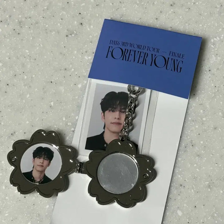 [BUNJANG] Day6 Wonpil Rocket Pendant / 데이식스 원필 로켓 팬던트 원가이하 양도