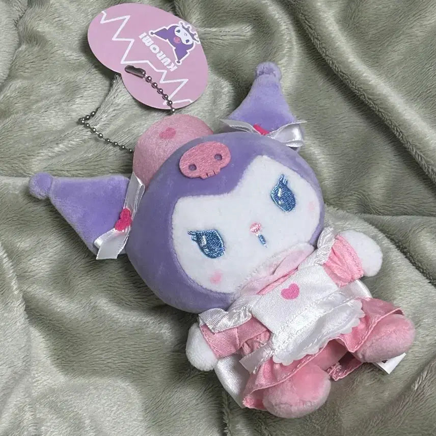 [BUNJANG] Sanrio Kuromi Maid Costume Keyring / 택0,새상품, 고리부분 하자있음) 일본 산리오 쿠로미 메이드 코스튬 키링