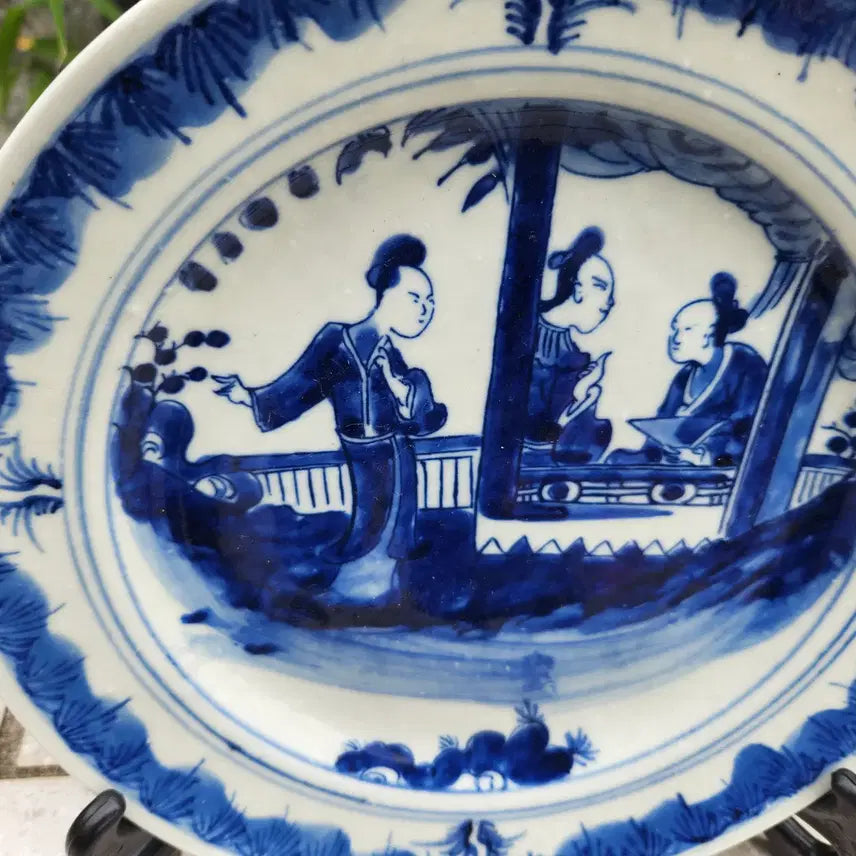 [BUNJANG] Qing Dynasty Celadon Porcelain Plate with Figural Scenes / 청대  청화백자 고사인물도 접시