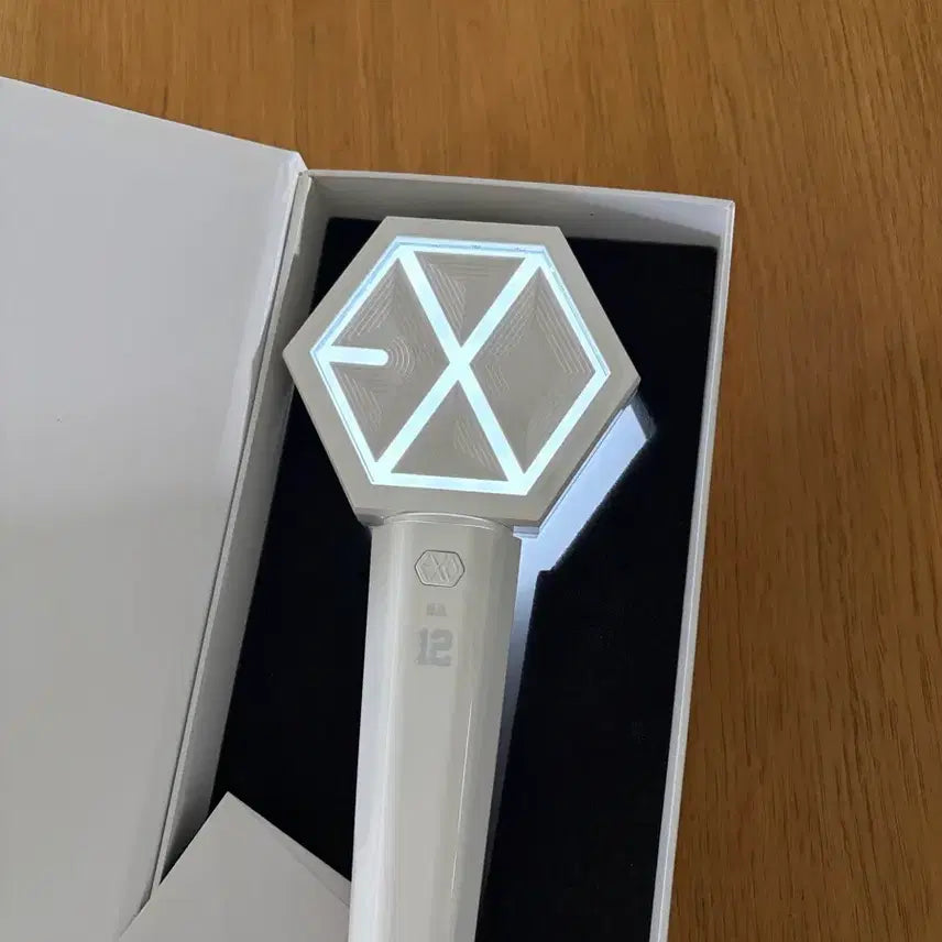 [BUNJANG] EXO Official Lightstick / 엑소 응원봉