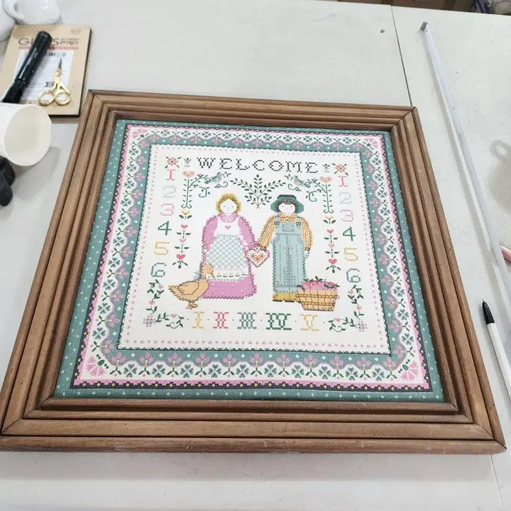 [BUNJANG] Wooden Framed Fabric Wall Art 42cm x 42cm / USA 나무액자 42cmX42cm 액자 속에 천이 들어가 있어요