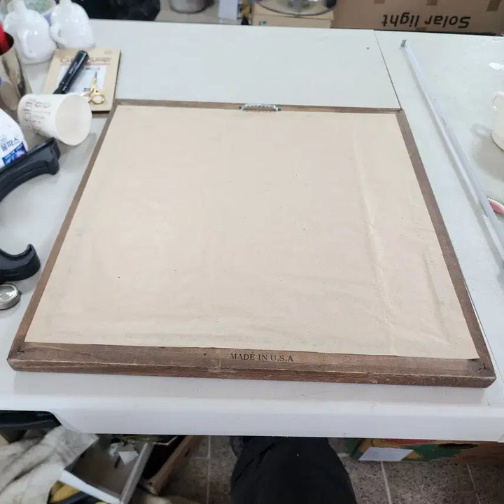 [BUNJANG] Wooden Framed Fabric Wall Art 42cm x 42cm / USA 나무액자 42cmX42cm 액자 속에 천이 들어가 있어요