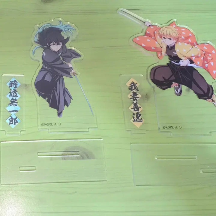 [BUNJANG] Demon Slayer Acrylic Stand (Muichiro, Zenitsu) / 귀멸의칼날 팝업 아크릴 스탠드 팝니다(무이치로,젠이츠)