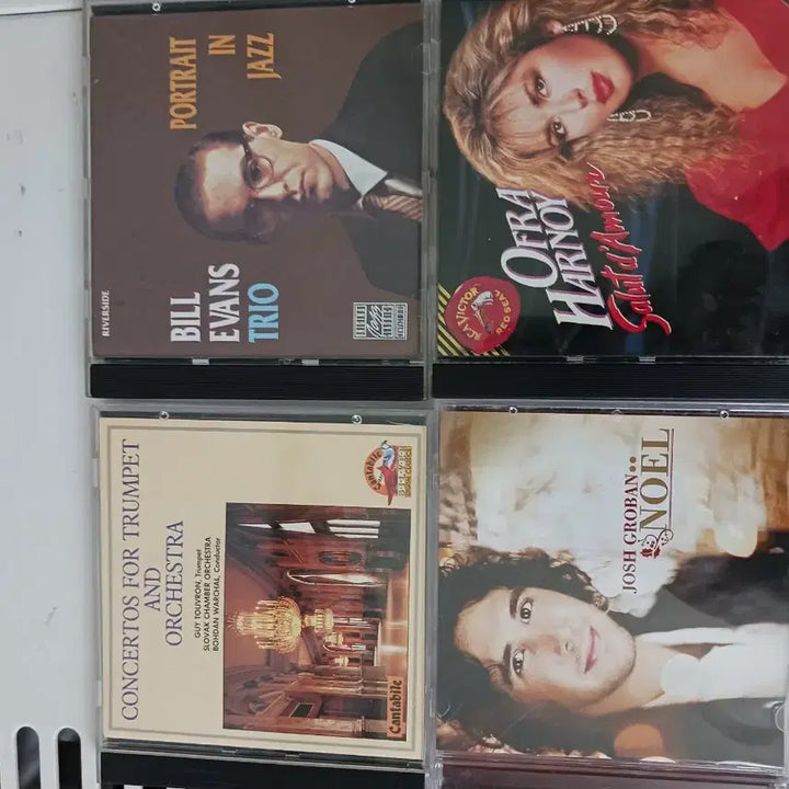 [BUNJANG] Bill Evans Trio, Josh Groban, Oprah, Concerto Jazz &amp; Pop CDs Bundle / 빌 에반스 트리오 재즈 CD / 조쉬 그로반 앨범 CD / 오프라 하노이