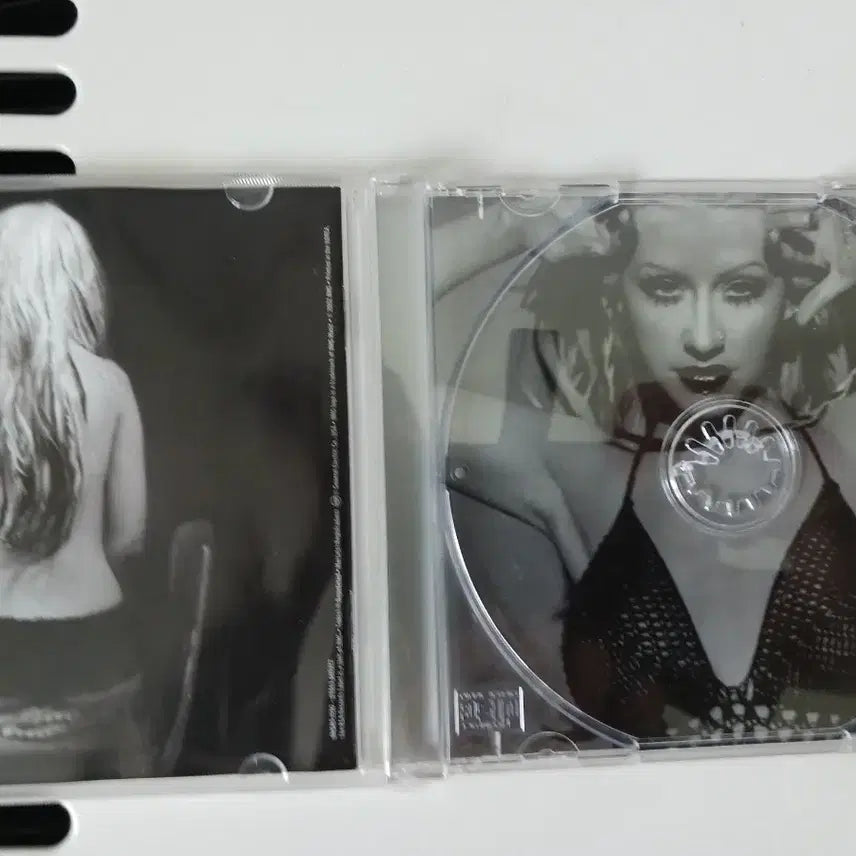 [BUNJANG] Christina Aguilera Stripped CD / 크리스티나 아길레라 Stripped CD