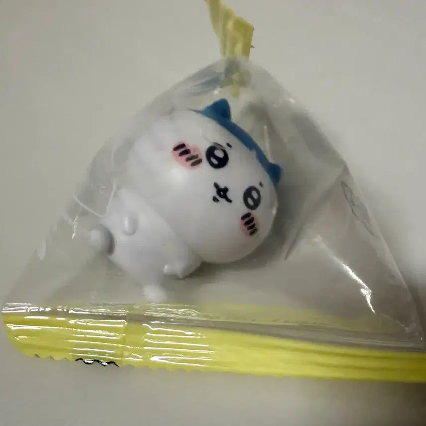 [BUNJANG] Cheekawaii Hachiware Interior Mini Figure II / 치이카와 인테리어 미니 피규어 II -하치와레