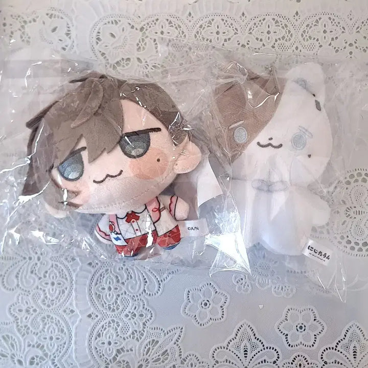[BUNJANG] Nijisanji Kanae Nijitown &amp; Cake Plush Bundle Set / 니지산지 카나에 니지타운, 케이크 누이 일괄