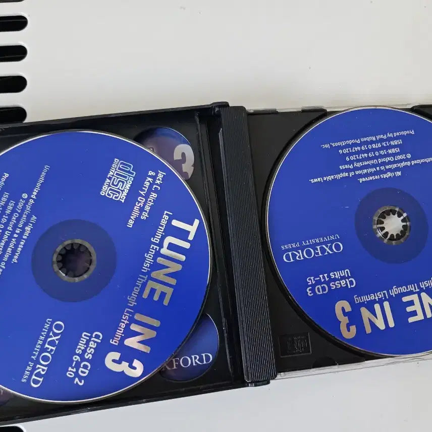 [BUNJANG] Oxford Tune In 3 Class CDs / 옥스포드 TUNE IN 3 Class CDs