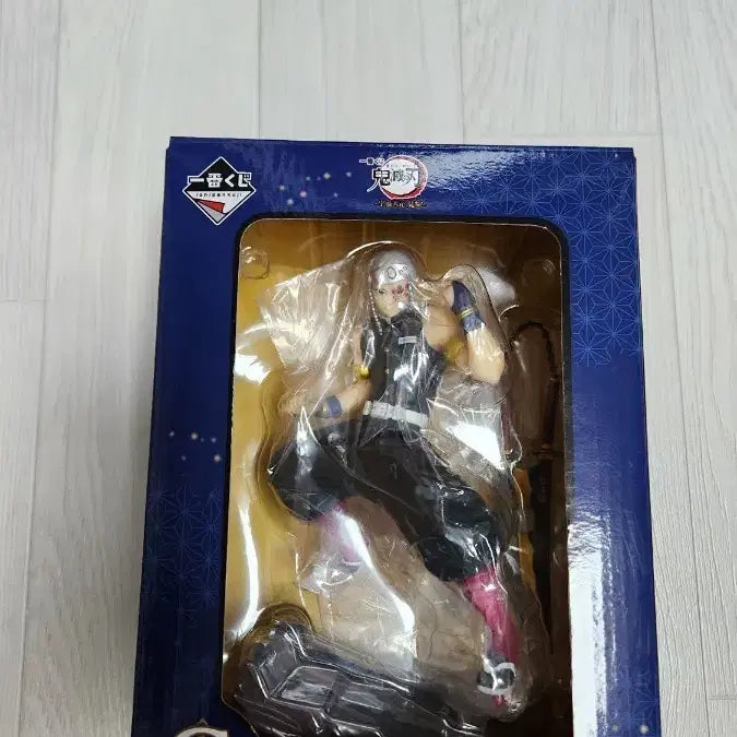 [BUNJANG] Demon Slayer Tengen Uzui Figure C-ver Unsealed / 귀멸의 칼날 텐겐 c상 개봉품