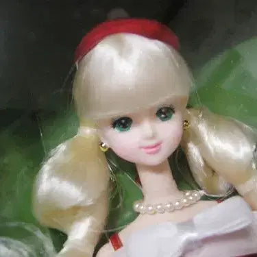[BUNJANG] Mimi World Christmas Mimi Doll Sealed / 미미월드 크리스마스 미미인형 미개봉