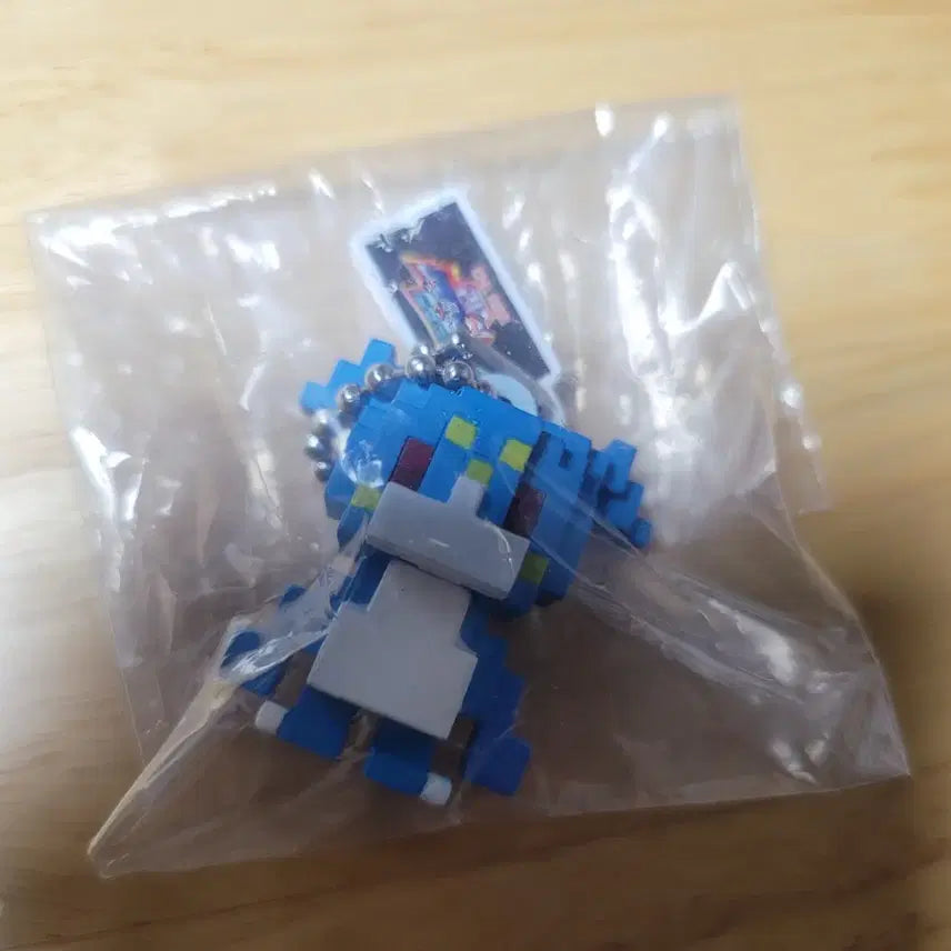 [BUNJANG] Digimon Pixel Figure Veedramon (Opened) / 디지몬 도트 픽셀 가챠 피규어 브이몬