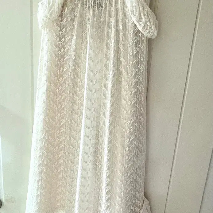 [BUNJANG] Margarin Fingers Ivory Lace Sleeveless Dress / (새상품/택ㅇ)마가린핑거스 아이보리 레이스 나시 원피스