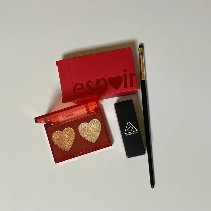 [BUNJANG] Espoir Glitter Bomb Palette (Unused) / (미사용) 에스쁘아 글리터 밤 팔레트