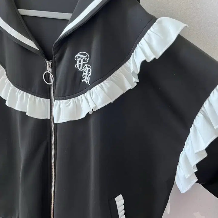 [SOLD OUT] 트라바스도쿄 세일러 져지 지뢰계 서브컬처