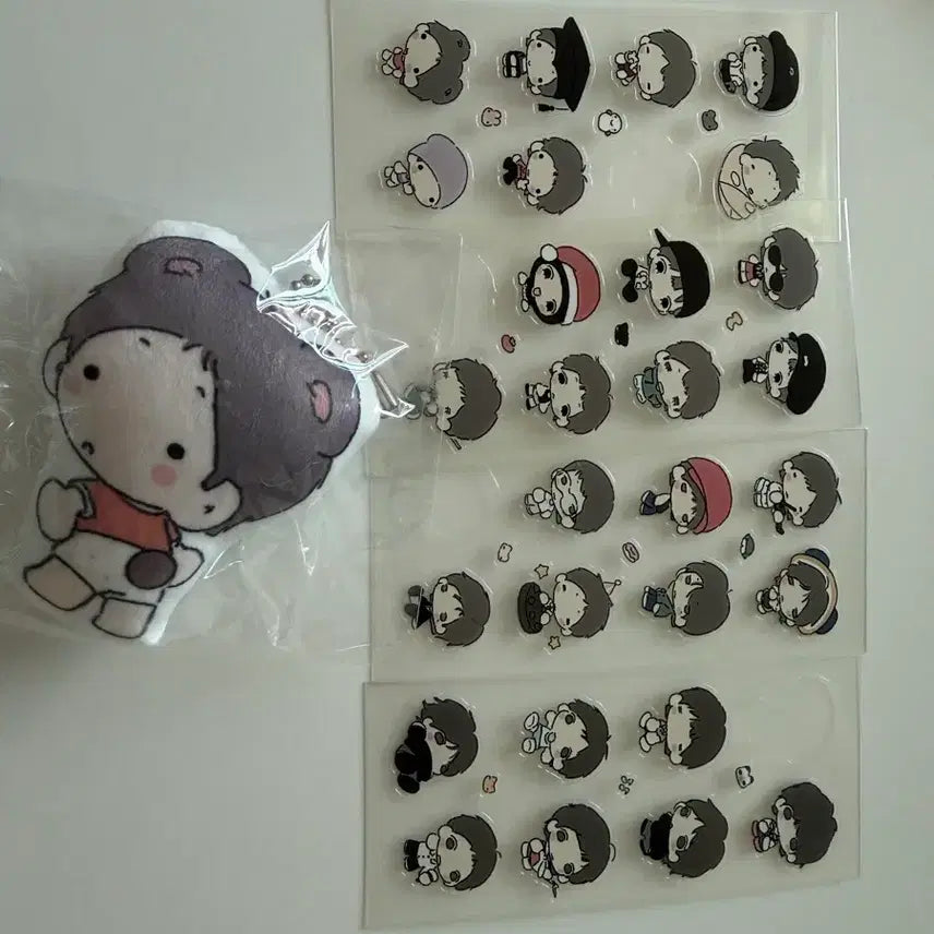 [BUNJANG] BOYNEXTDOOR DUDU Sticker &amp; Cushion Keyring Bundle Set / 보넥도 비공굿 박사 김부쫀 듀 doo 스티커 키링 쿠션키링 양도