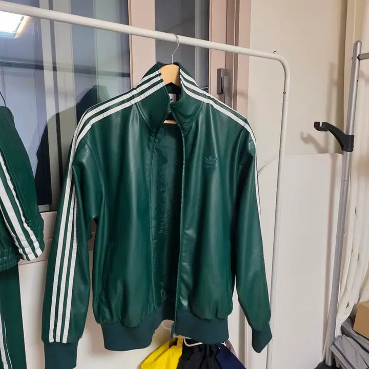 [BUNJANG] Adidas Faux Leather Firebird Jacket &amp; Pants Set / (중고) 아디다스 포우 레더 루즈 파이어버드 자켓 M / 팬츠 2XL