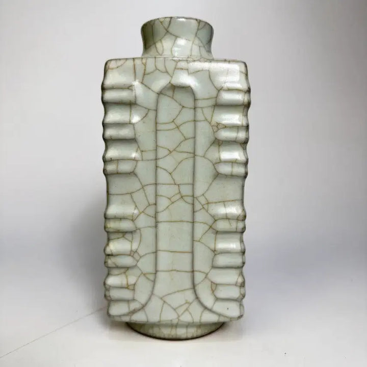 [BUNJANG] Goryeo Dynasty Celadon Bell-Shaped Vase / 관요 종식병