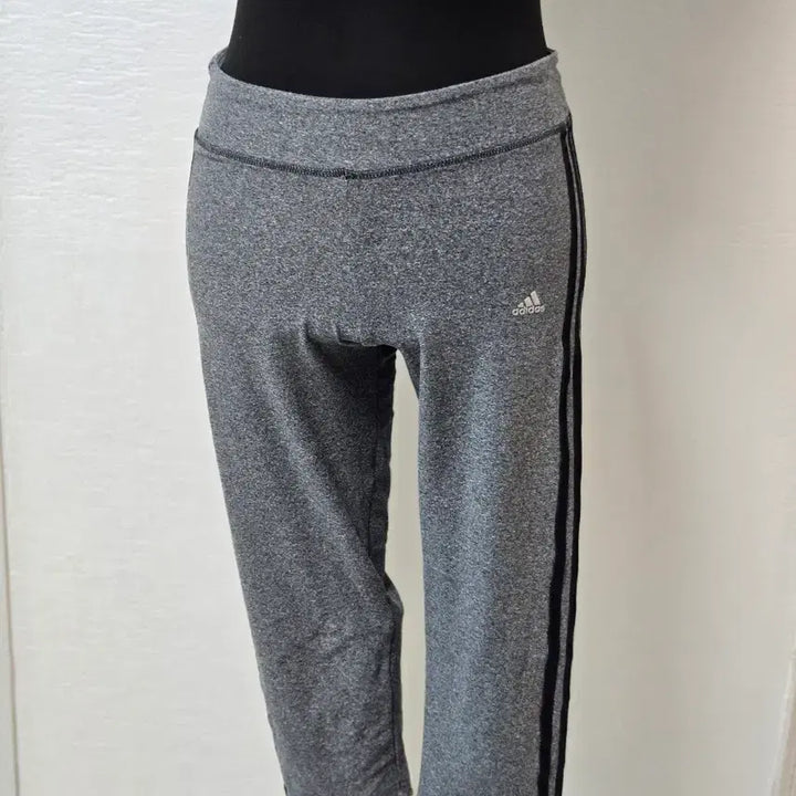 [BUNJANG] Adidas Climalite Functional Leggings Charcoal Grey / 아디다스 클라마라이트 기능성  레킹스 정품 차콜그레이
