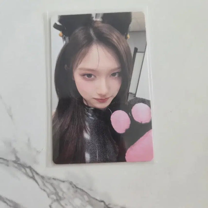 [BUNJANG] IVE Leeseo Re-vive Apple Music 2nd Edition Cat Paw Photocard / 아이브 리바이브 애플뮤직2차 아이브다냥 이서