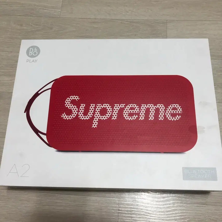 [SOLD OUT] [OS] 슈프림 &amp; 뱅앤울룹슨 A2 B&amp;O 블루투스 스피커