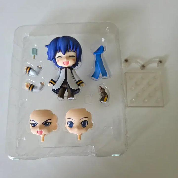 [SOLD OUT] 카이토 v1 구넨도 넨도로이드 피규어 보컬로이드