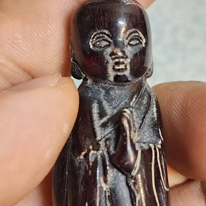 [BUNJANG] Ox Horn Carved Disciple Figurine, Ancient Foreign Coins, Modern Coins, Classic Coins, Silver Coins, Gold Coins, Chinese Porcelain / B58.소뿔조각 동자승.해외주화.근대주화.고전주화.은화.금화.중국도자기