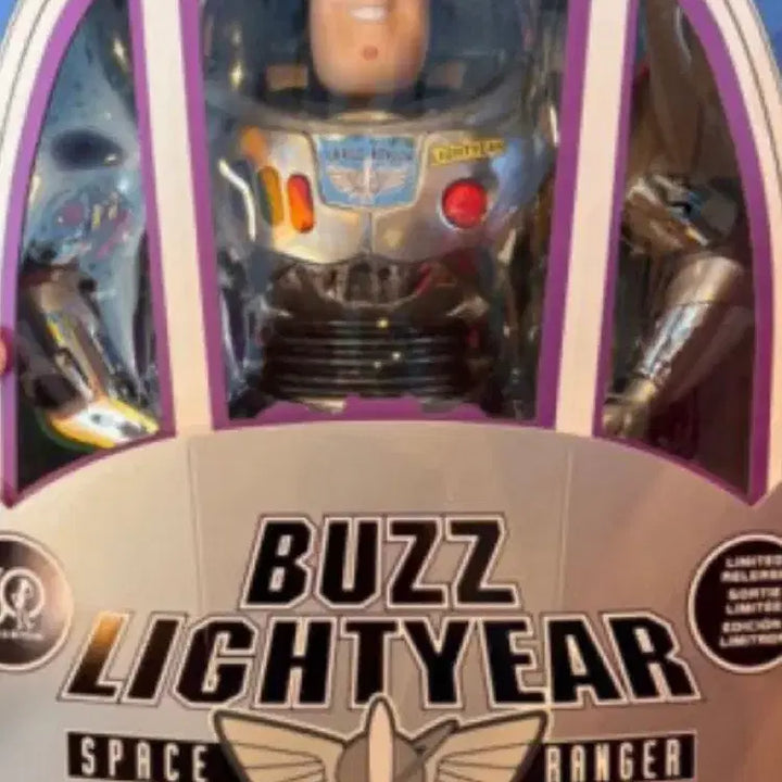 [BUNJANG] Disney Pixar Toy Story Buzz Lightyear 30th Anniversary Limited Edition (Hong Kong Disneyland Exclusive) / 홍콩 디즈니랜드 한정판 토이스토리 버즈 30주년 미개봉