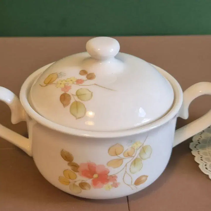 [BUNJANG] Haengnam Sakura Sugar Bowl and Coffee Cup Set / 빈티지.행남사 한련화 설탕기와 커피진.셋트.일괄가격