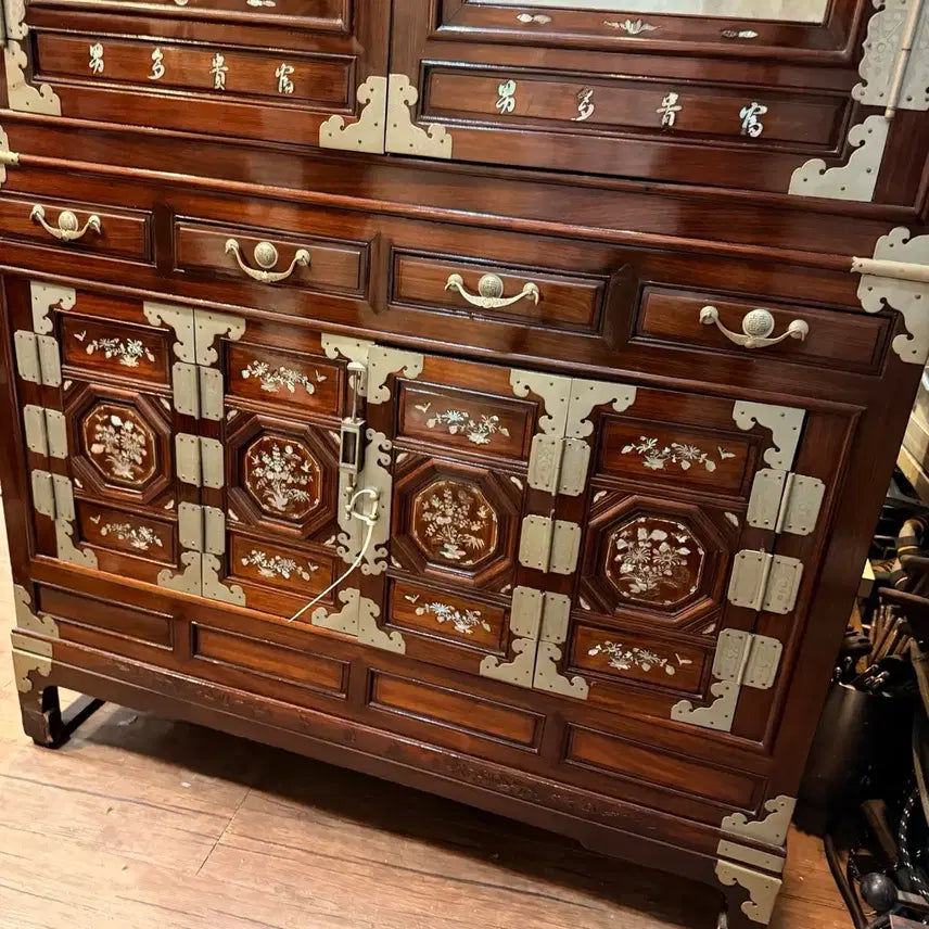 [BUNJANG] Korean Antique Chest of Drawers / 고가구 의걸이장 화초장