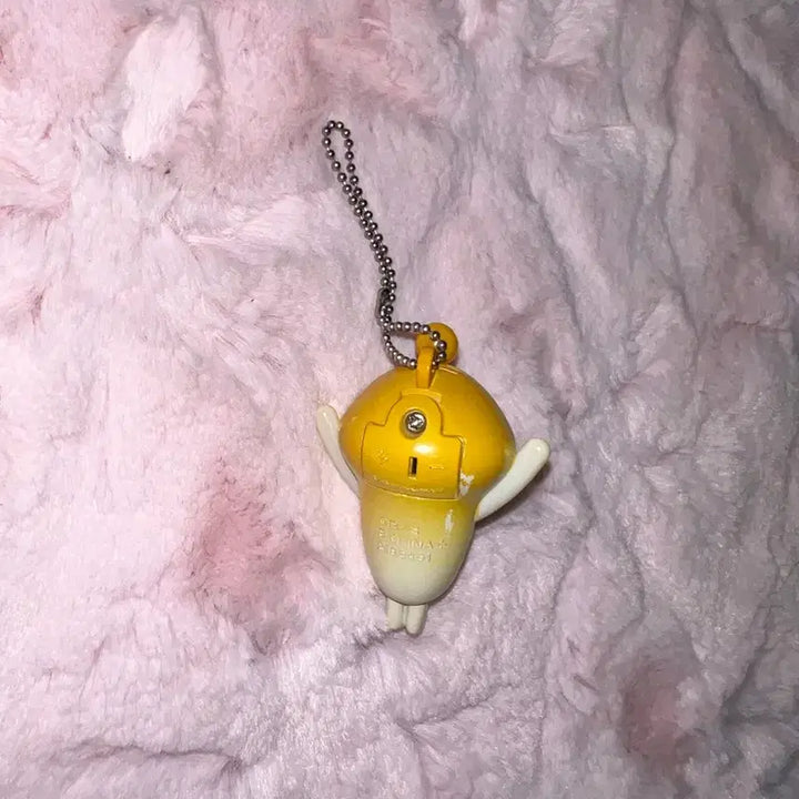 [BUNJANG] Yellow Nameko Mascot Keychain Strap / 노란 나메코 키링 스트랩