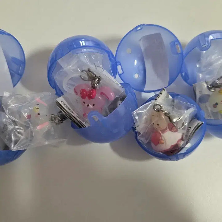[BUNJANG] Sanrio Marron Cream x Shirokuma Bundle Set Gacha / 산리오 유루토 일괄판매 가챠