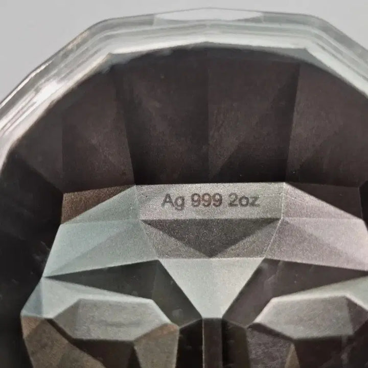 [BUNJANG] KOMSCO 2022 Persona Mask 2oz 99.9% Silver Stacker / 2022 한국 KOMSCO 페르소나 마스크 2온스 999% 실버 스테커