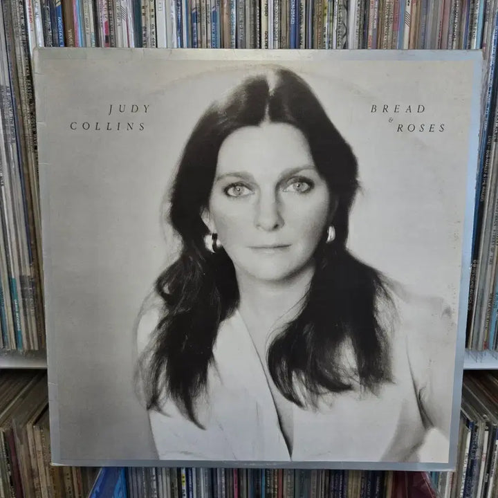 [BUNJANG] Judy Collins "Bread and Roses" LP Vinyl Record / 주디 콜린스 브레드 앤 로즈 LP판 민트급
