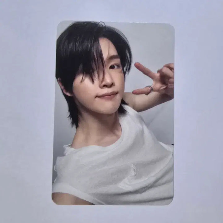 [BUNJANG] RIIZE Odyssey Photobook Sungchan Photocard / 라이즈 오디세이 포토북 성찬 포카