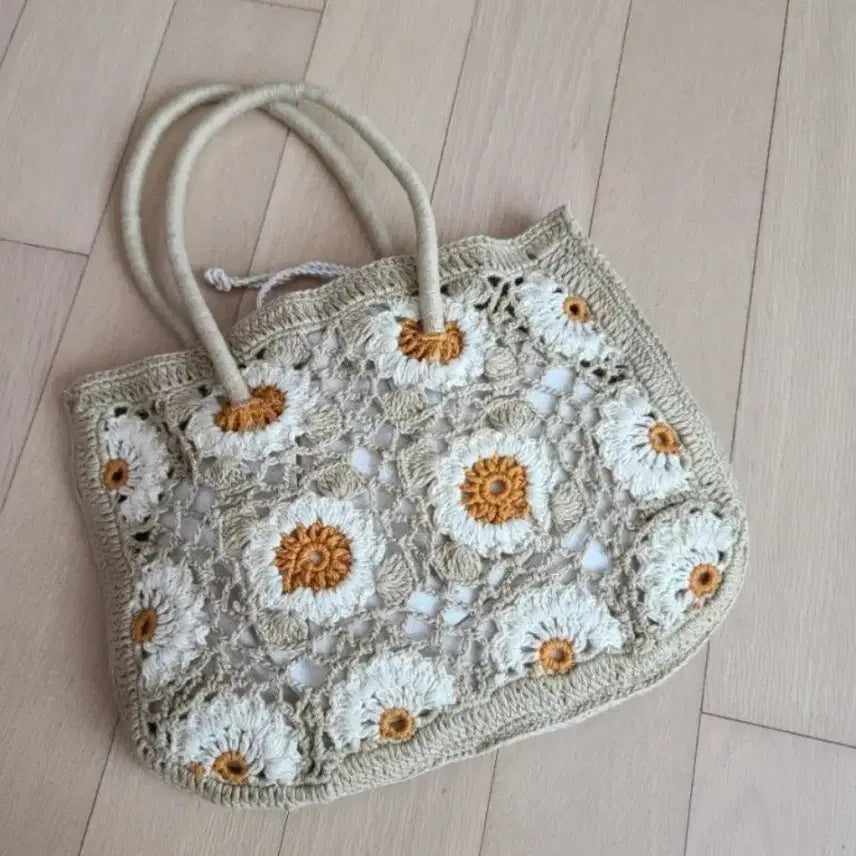 [SOLD OUT] ZARA 크로쉐 니트백 토트백 버킷백 니트 플라워백