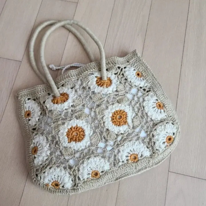 [SOLD OUT] ZARA 크로쉐 니트백 토트백 버킷백 니트 플라워백