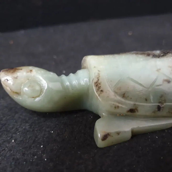 [BUNJANG] Suwon Manmul Excavated Jade Turtle Statue / (수원만물)출토 화전옥 청옥 거북상